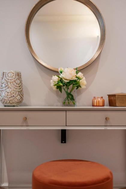 Marble Arch Suite 1-Hosted by Sweetstay - image 21