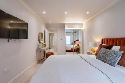Marble Arch Suite 1-Hosted by Sweetstay - image 30