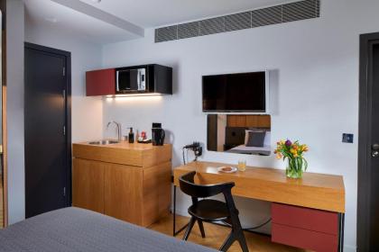 London Paddington Apartments - image 25