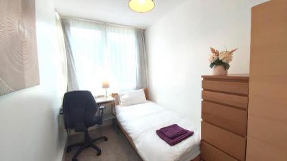 Oldbury house rooms - image 21