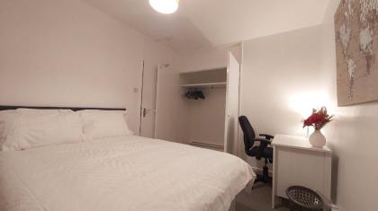 Oldbury house rooms - image 23
