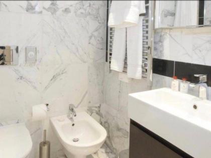 Stunning 1 Bed Luxury Serviced Apt Next To Harrods - image 7