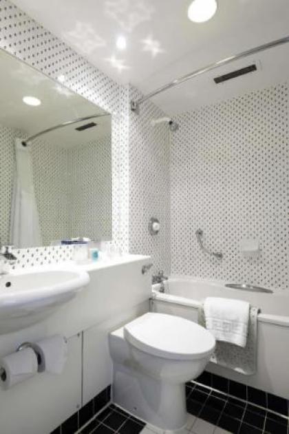 Best Western London Heathrow Ariel Hotel - image 22
