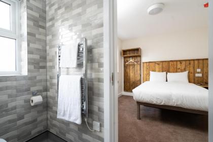 Hotel DC Stratford - image 21