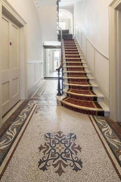 Notting Hill House - image 17