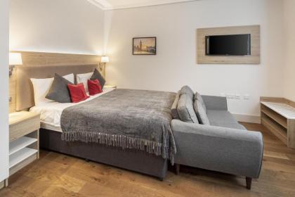 Notting Hill House - image 21