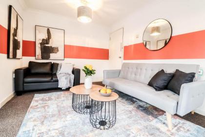 Modern 2BR Flat in the heart of London - image 22