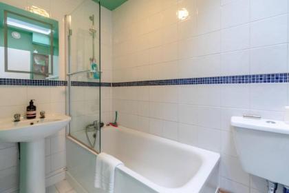Quaint & Cosy 1 Bedroom Flat - Kensington Olympia! - image 22