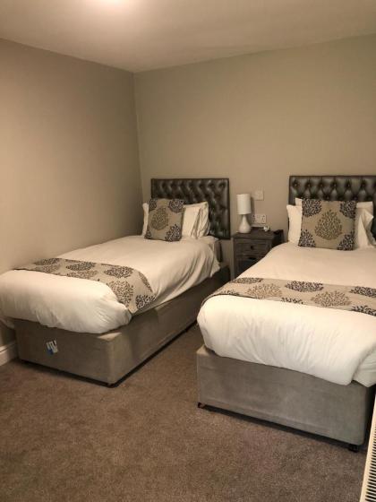 The Maple Manor Hotel - image 21