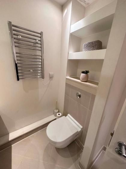 NEW Spacious 2 bedroom Apartment with Balcony - image 24