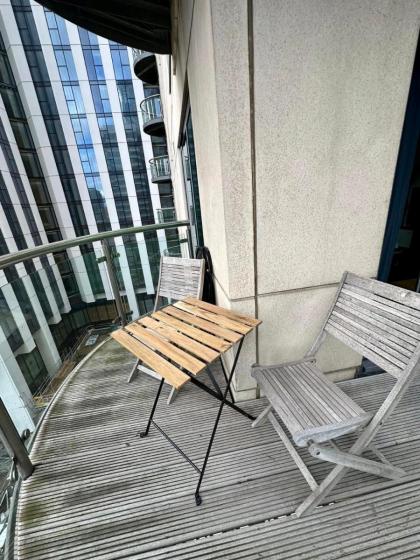NEW Spacious 2 bedroom Apartment with Balcony - image 25