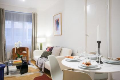 Central London 1 bed apartment - image 3