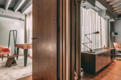 Immaculate 2-Bed Loft Apartment In Central London - image 26