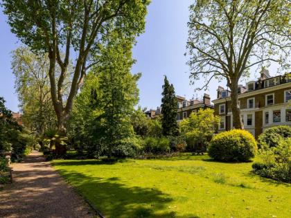 Pass the Keys Gorgeous studio with access to a private garden - image 24