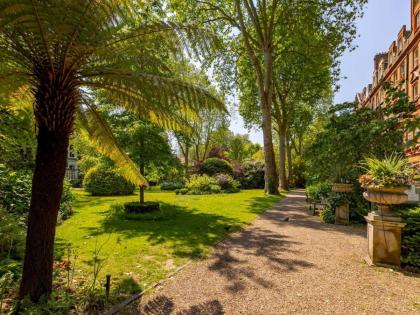 Pass the Keys Gorgeous studio with access to a private garden - image 25
