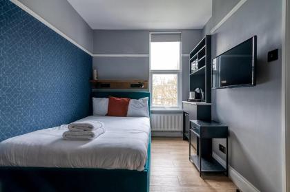 Kensington Rooms - Warwick Road - image 23