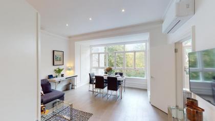 Eighteen Rutland Gate - image 29