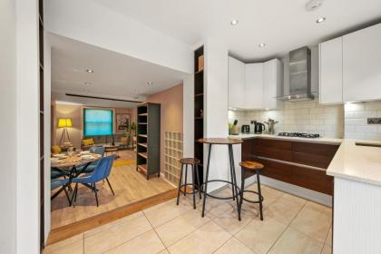 Stylish Apartment in Euston and near Camden with Private Roof Terrace - image 23