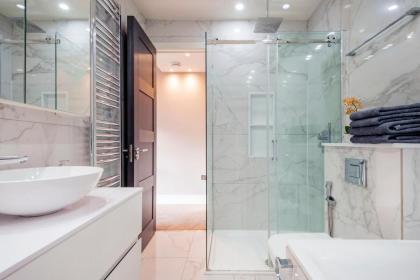 Hampstead Luxury Flat-Hosted by Sweetstay - image 26