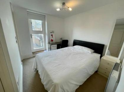 Fitzrovia 2 Bed modern +Lift central London - image 23
