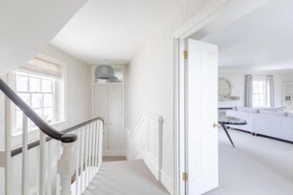 Luxurious 3BD Flat - Sloane Square Chelsea! - image 23
