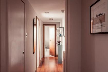 Pass the Keys Panoramic views and luxury beds in Chelsea - image 23