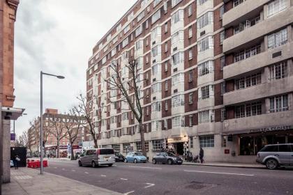 Pass the Keys Panoramic views and luxury beds in Chelsea - image 30