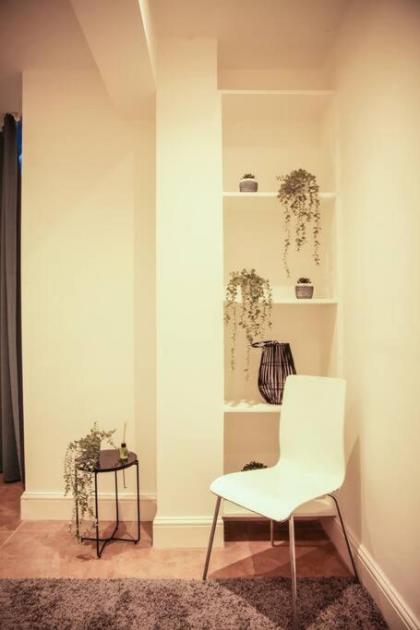 3 bed with amazing garden - image 25