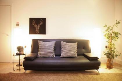 3 bed with amazing garden - image 30