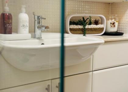 Captivating 2-Bed Apartment in Canary Wharf - image 22