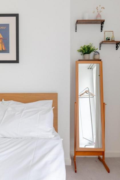 Beautifully Decorated 1BD Flat - Heart of London! - image 24