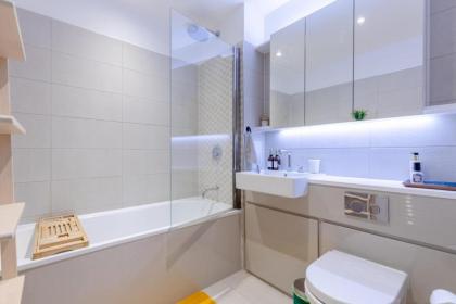 Beautifully Decorated 1BD Flat - Heart of London! - image 28