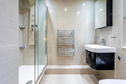 CAMDEN Lux Apartment-Hosted by Sweetstay - image 28