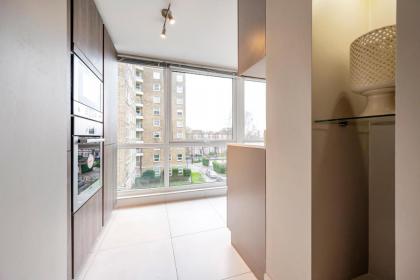 CAMDEN Lux Suite-Hosted by Sweetstay - image 20