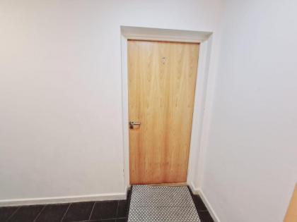 Deluxe 2-Bed Apartment Near Shoreditch - image 24