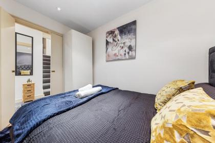 Your Elite Hyde Park Retreat 2-Bedroom Luxury Flat - image 26