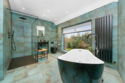 Westleigh - image 9