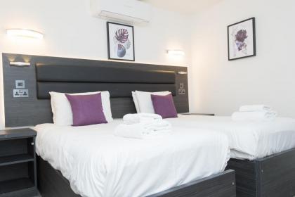 Heathrow Windsor Apart Hotel - image 23