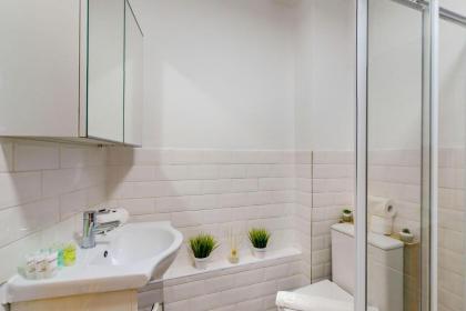Park Lane Apartments Harrowby street - image 22