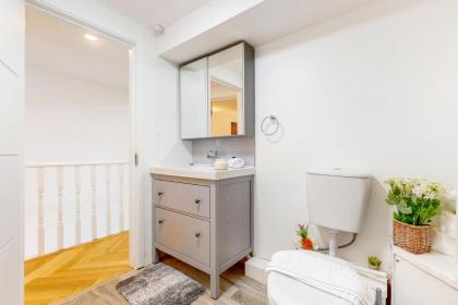 Park Lane Apartments Harrowby street - image 26