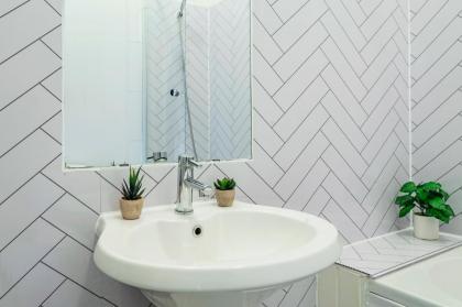 2 Bedroom in Center of London - image 22