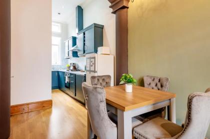 2 Bedroom in Center of London - image 29
