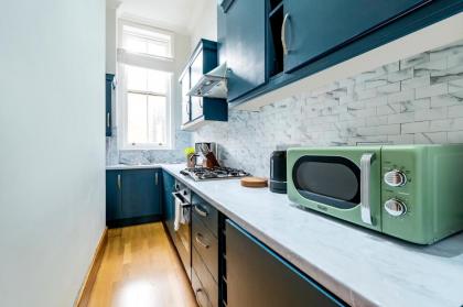 2 Bedroom in Center of London - image 30