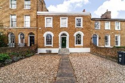 The New Cross Mansion London
