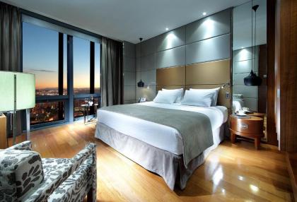 Eurostars Madrid Tower - image 2