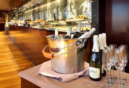 Eurostars Madrid Tower - image 20