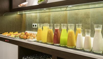 Ilunion Suites Madrid - image 20