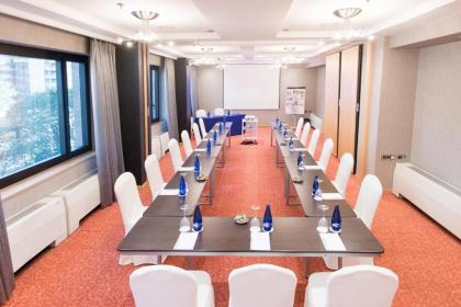 Abba Madrid - image 17