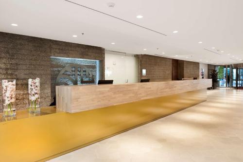 NH Eurobuilding - image 2