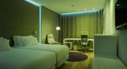 NH Eurobuilding - image 7
